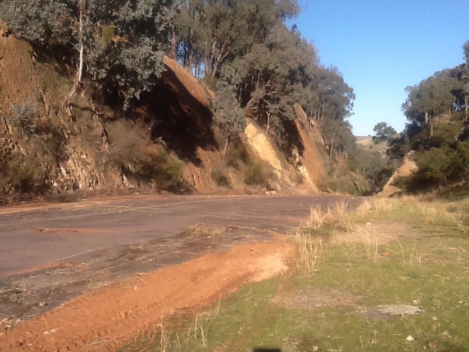 SylviasGapRd03jun2015